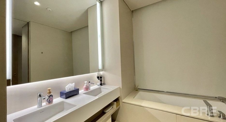 For sale 2 bedrooms condo in Watthana, Bangkok