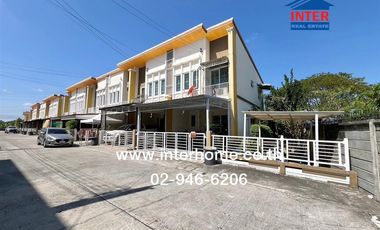 出售 4 卧室 联排别墅 在 Saphan Sung, 曼谷