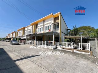 For sale 4 ベッドルーム townhouse in Saphan Sung, Bangkok