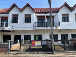 For sale 3 ベッドルーム townhouse in Mueang Phitsanulok, Phitsanulok
