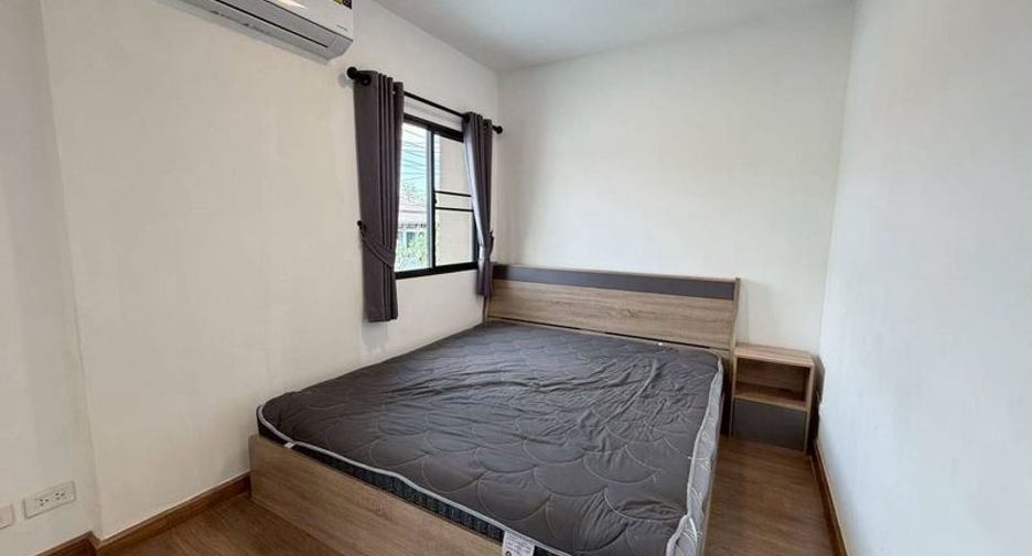 For rent 3 bedrooms house in Mueang Chiang Mai, Chiang Mai