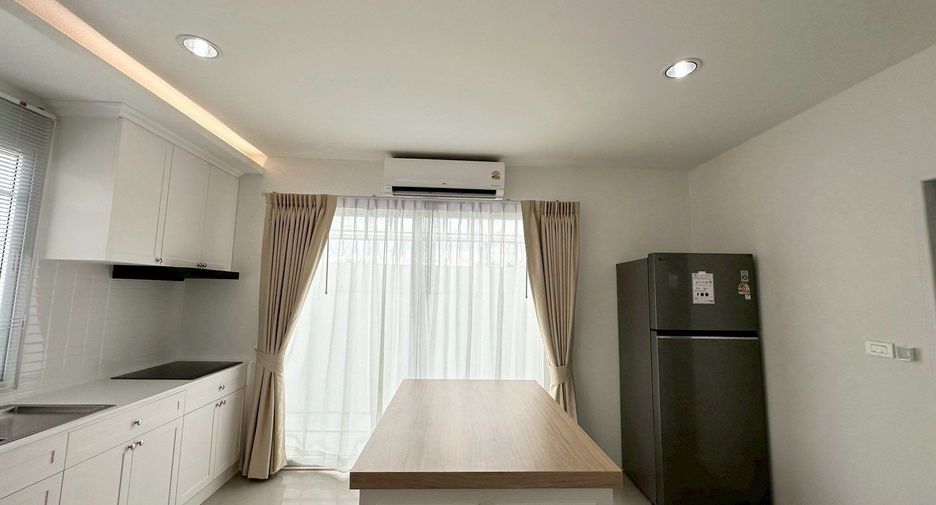 For sale 3 bedrooms house in Bang Lamung, Chonburi