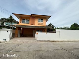 For Rent 3 Bedroom House In San Kamphaeng, Chiang Mai