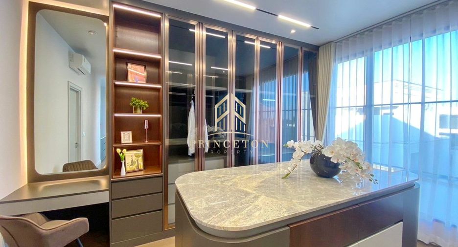 Casa en alquiler y en venta de 5 habitaciones en Saphan Sung, Bangkok
