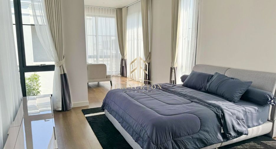 Casa en alquiler y en venta de 5 habitaciones en Saphan Sung, Bangkok