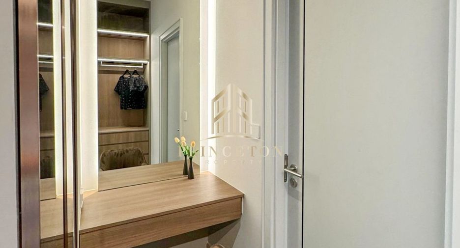 Casa en alquiler y en venta de 5 habitaciones en Saphan Sung, Bangkok