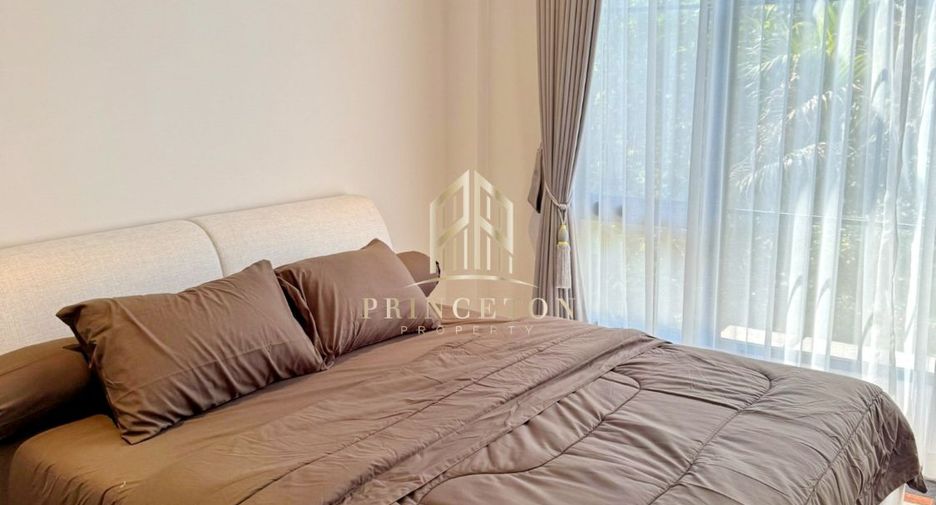 Casa en alquiler y en venta de 5 habitaciones en Saphan Sung, Bangkok