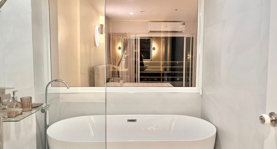 For sale 1 bed condo in Bang Lamung, Chonburi