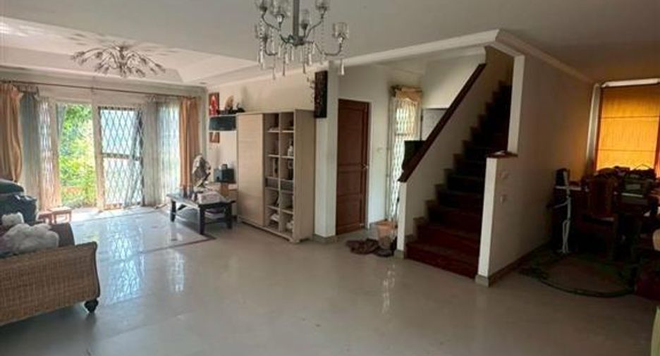 出售 3 卧室 独立屋 在 Bang Yai, Nonthaburi