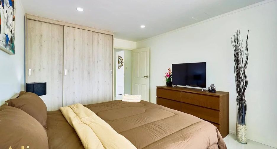 For sale 3 bedrooms condo in Bang Lamung, Chonburi