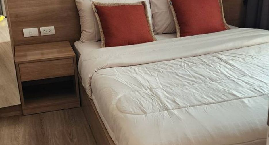 For rent 1 bed condo in Phra Khanong, Bangkok