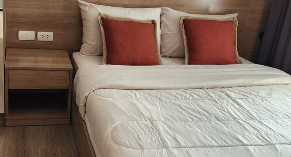 For rent 1 bed condo in Phra Khanong, Bangkok