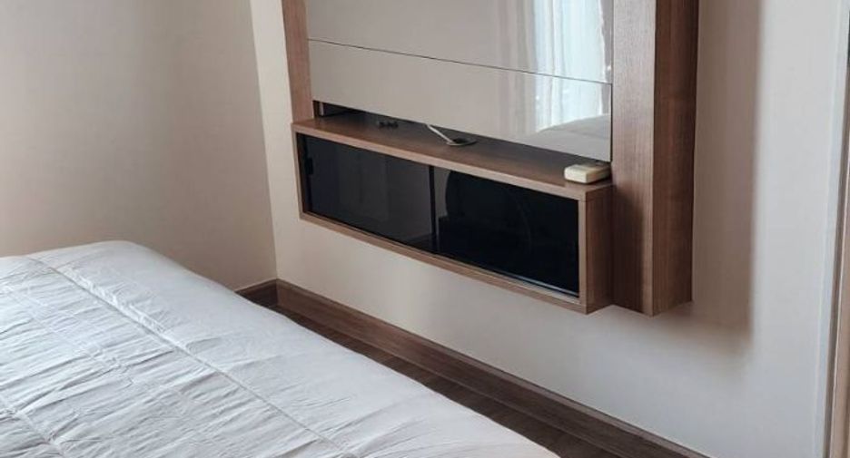 For rent 1 bed condo in Phra Khanong, Bangkok