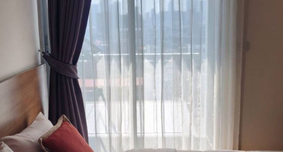 For rent 1 bed condo in Phra Khanong, Bangkok