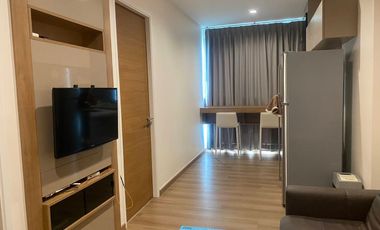 Wohnung zur Miete mit 1 Zimmer in Phra Khanong, Bangkok