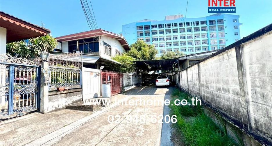 For sale 2 bedrooms house in Chatuchak, Bangkok