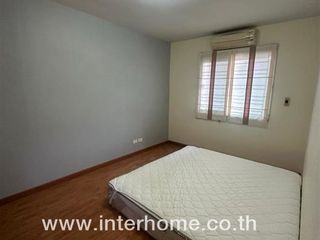 Продажа 4 спальни таунхаус в Mueang Nonthaburi, Нонтабури