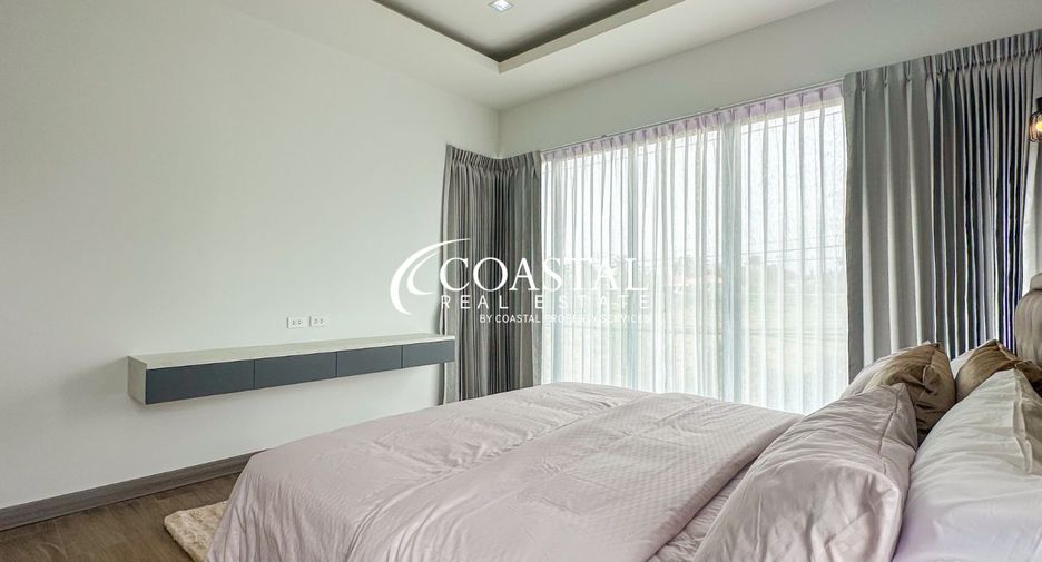 For rent and for sale 6 bedrooms house in Bang Lamung, Chonburi