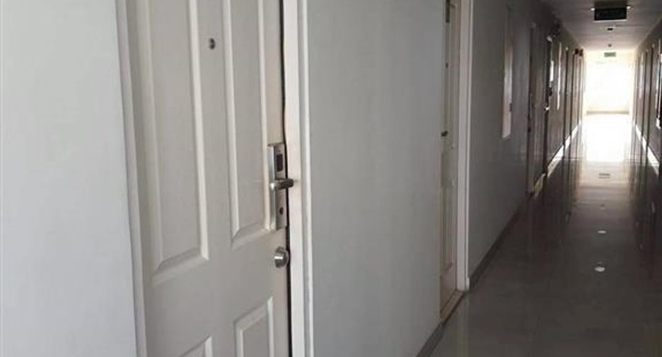 For sale 1 bed condo in Phasi Charoen, Bangkok
