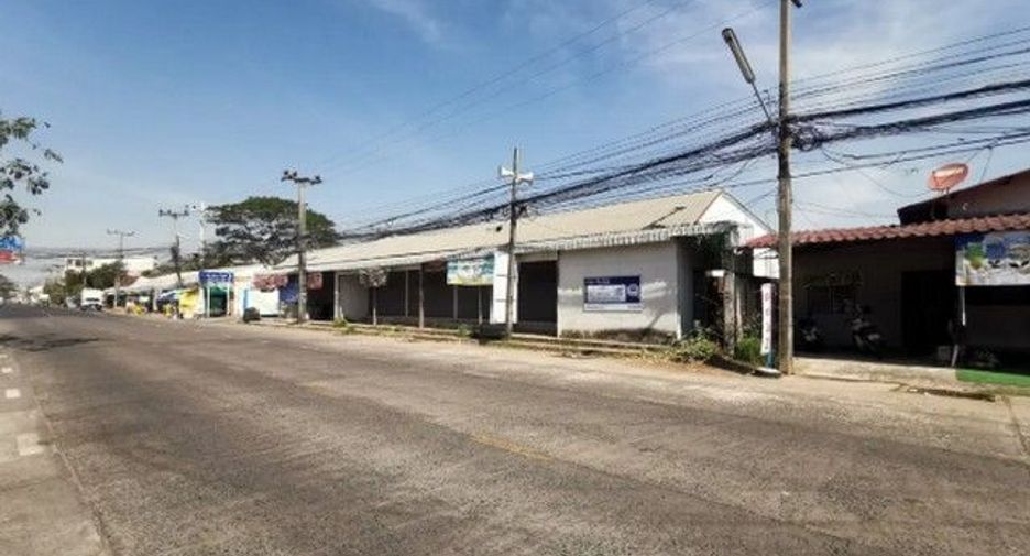For sale 1 bed retail Space in Sanom, Surin