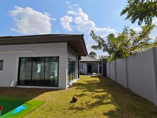 Villa zur Miete mit 3 Zimmer in Bang Lamung, Chonburi