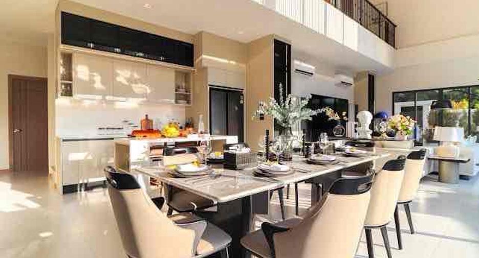 À louer et à vendre 8 chambres villa à Bang Lamung, Chonburi
