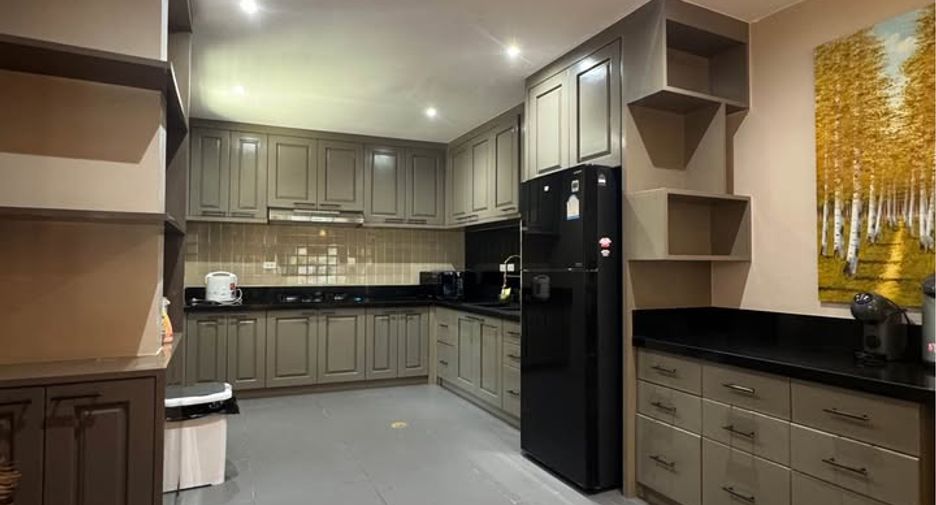 For rent 3 bedrooms house in Mueang Phuket, Phuket