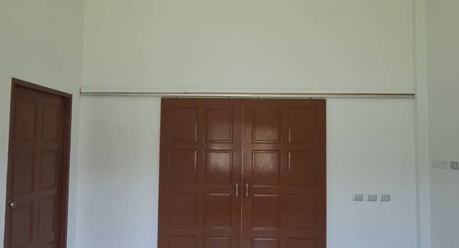 For rent 4 bedrooms house in Mueang Phuket, Phuket