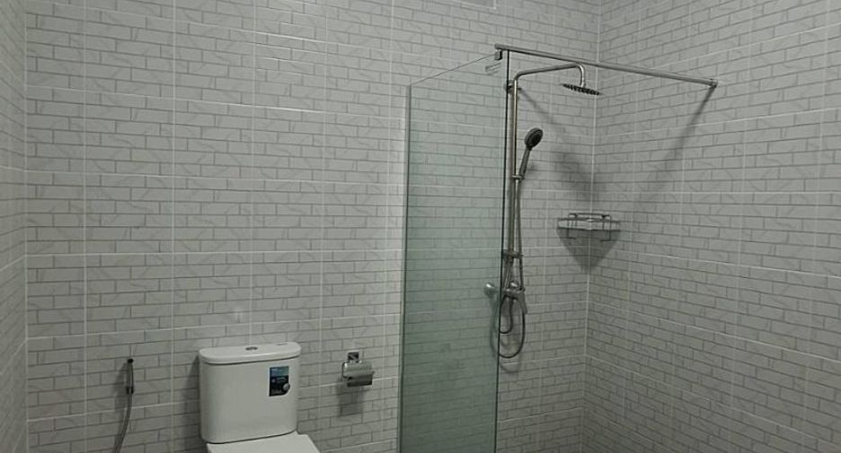 For rent 4 bedrooms house in Mueang Phuket, Phuket