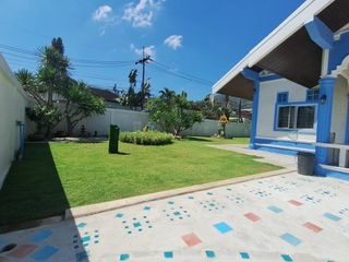 For rent 4 bedrooms house in Mueang Phuket, Phuket