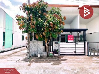 For sale 2 bedrooms townhouse in Khlong Luang, Pathum Thani