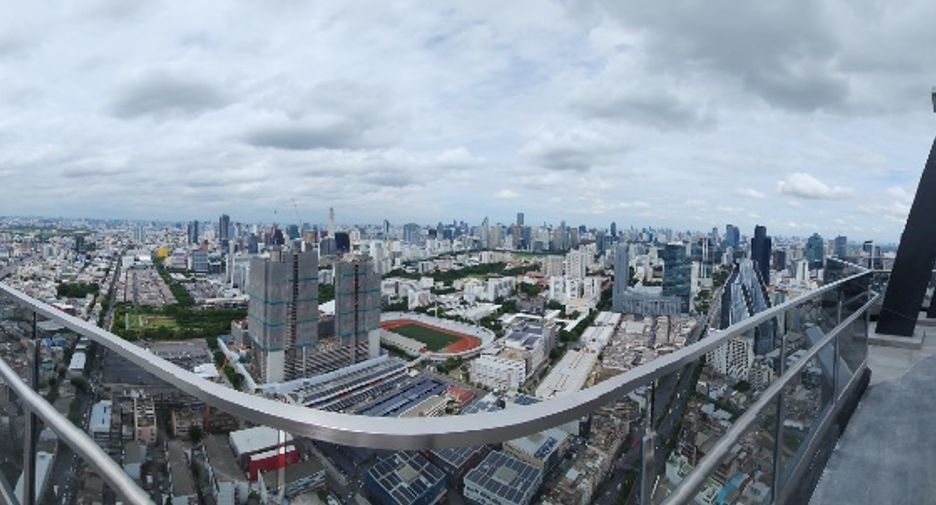 Wohnung zur Miete mit 1 Zimmer in Bang Rak, Bangkok