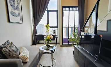 Wohnung zur Miete mit 1 Zimmer in Bang Rak, Bangkok