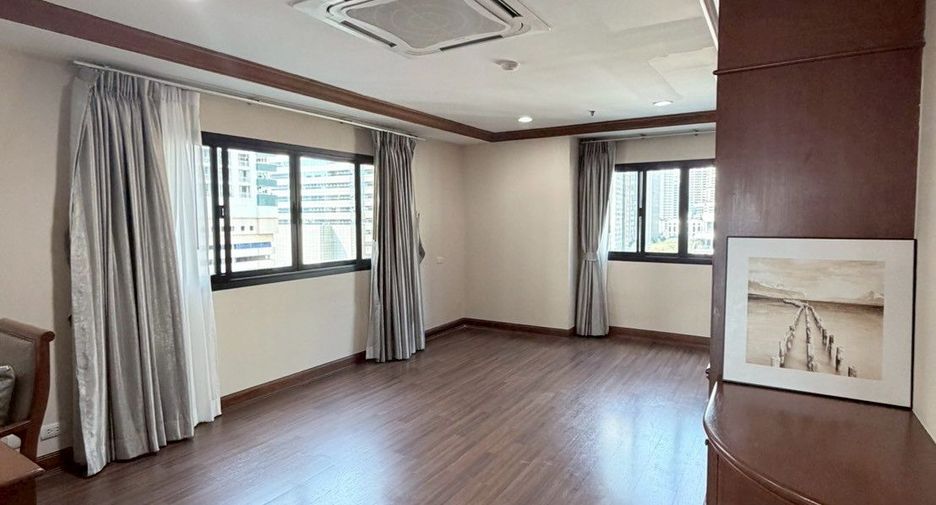 ให้เช่า 3 ห้องนอน คอนโด ใน วัฒนา, กรุงเทพฯ