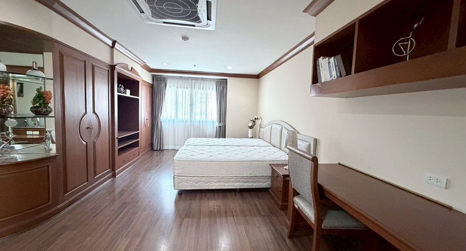 ให้เช่า 3 ห้องนอน คอนโด ใน วัฒนา, กรุงเทพฯ