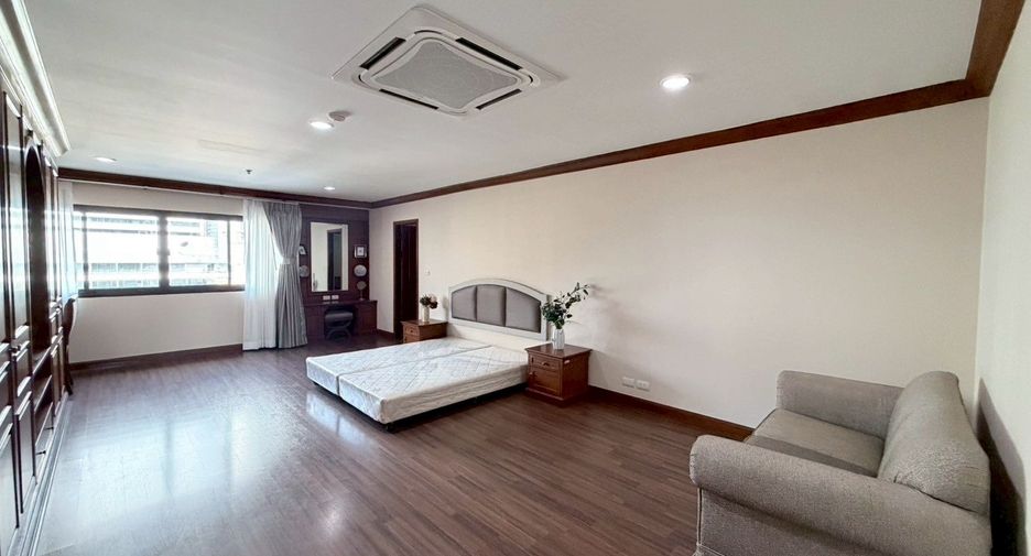 ให้เช่า 3 ห้องนอน คอนโด ใน วัฒนา, กรุงเทพฯ