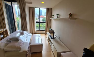 Condo en alquiler de 2 habitaciones en Khlong Toei, Bangkok