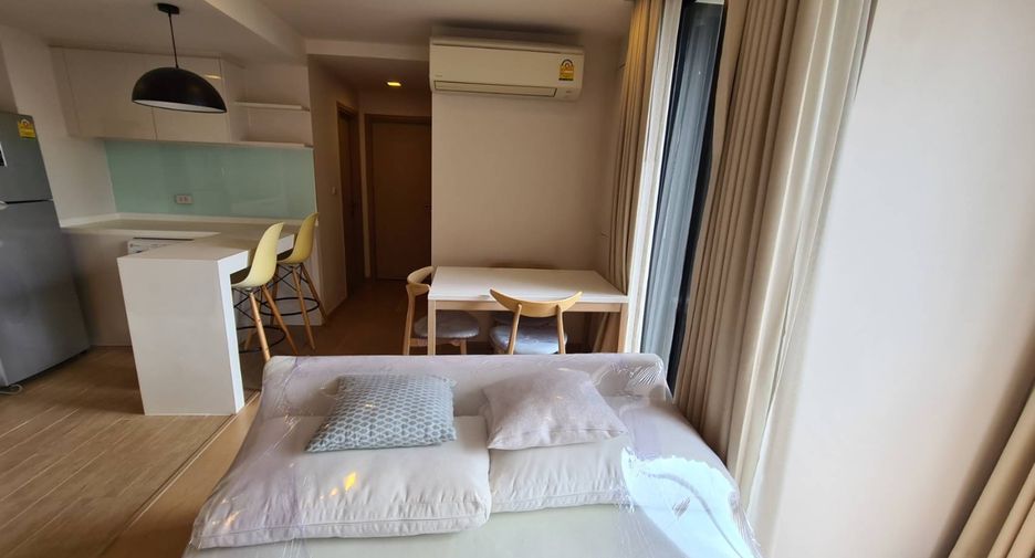 Condo en alquiler de 2 habitaciones en Khlong Toei, Bangkok