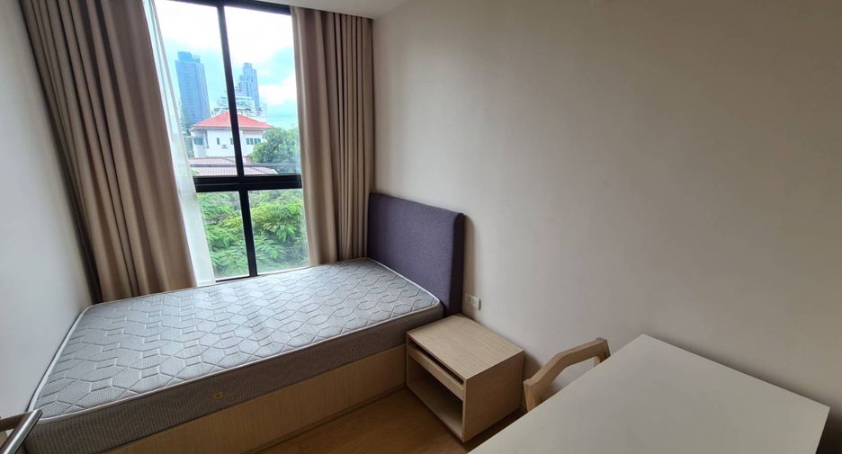 Condo en alquiler de 2 habitaciones en Khlong Toei, Bangkok