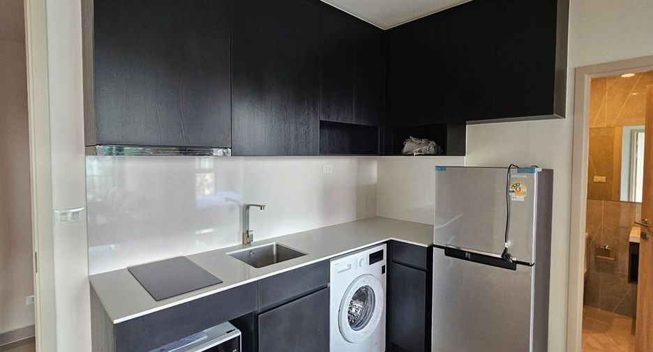 For rent 2 ベッドルーム condo in Huai Khwang, Bangkok