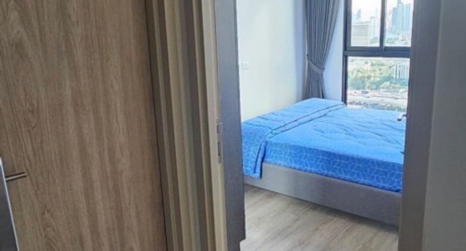 For rent 2 ベッドルーム condo in Huai Khwang, Bangkok