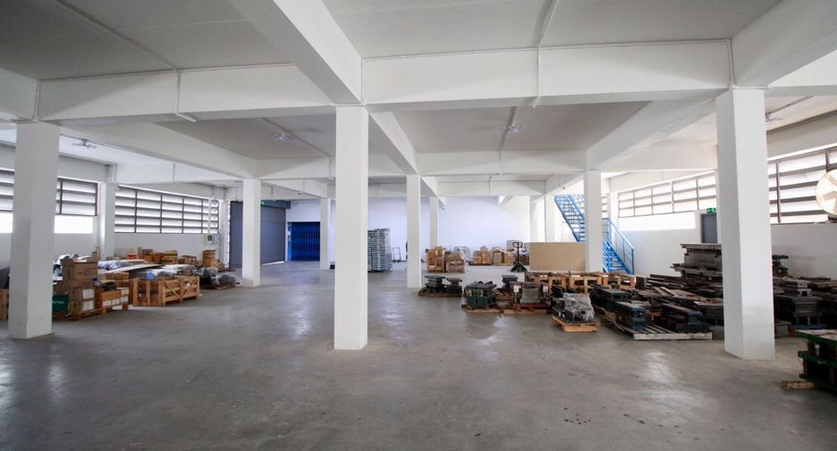 For sale warehouse in Si Racha, Chonburi