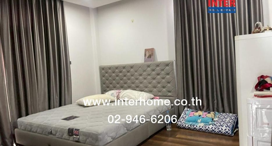 For sale 4 bedrooms house in Thanyaburi, Pathum Thani