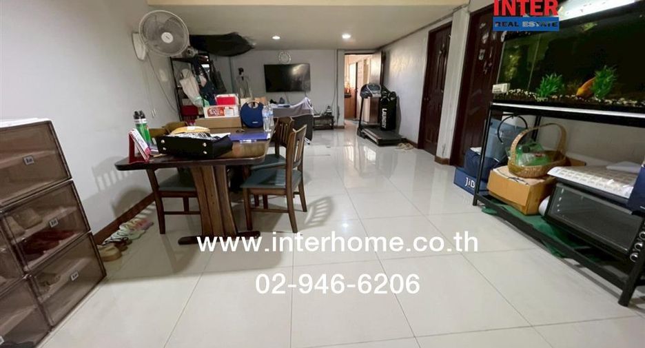 For sale 7 bedrooms house in Lam Luk Ka, Pathum Thani