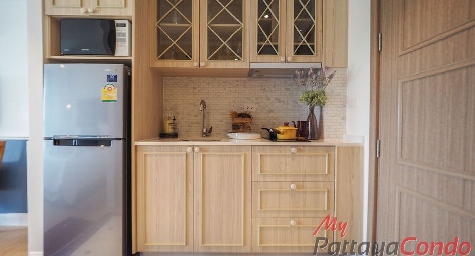 For sale studio condo in Bang Lamung, Chonburi