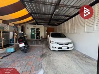 Casa adosada en venta de 3 habitaciones en Bang Khae, Bangkok