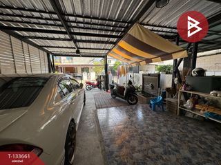 Casa adosada en venta de 3 habitaciones en Bang Khae, Bangkok