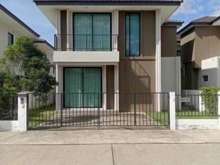 For Rent 3 Bedroom House In San Kamphaeng, Chiang Mai