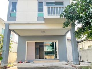 For sale 4 bedrooms house in Mueang Samut Sakhon, Samut Sakhon