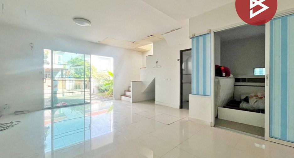 For sale 4 bedrooms house in Mueang Samut Sakhon, Samut Sakhon